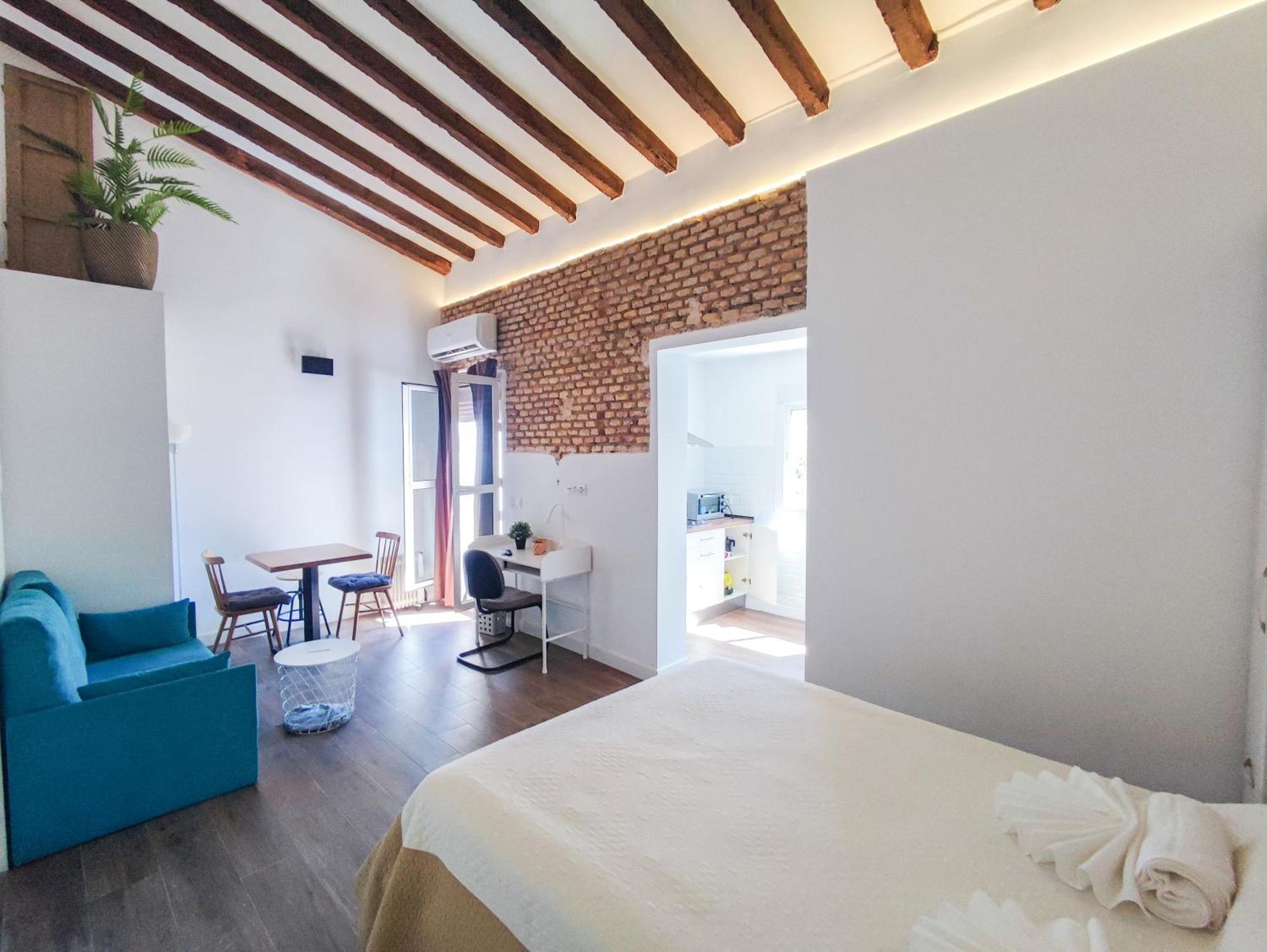 Estudiovintage. Heliopolis Sevilla Eksteriør billede